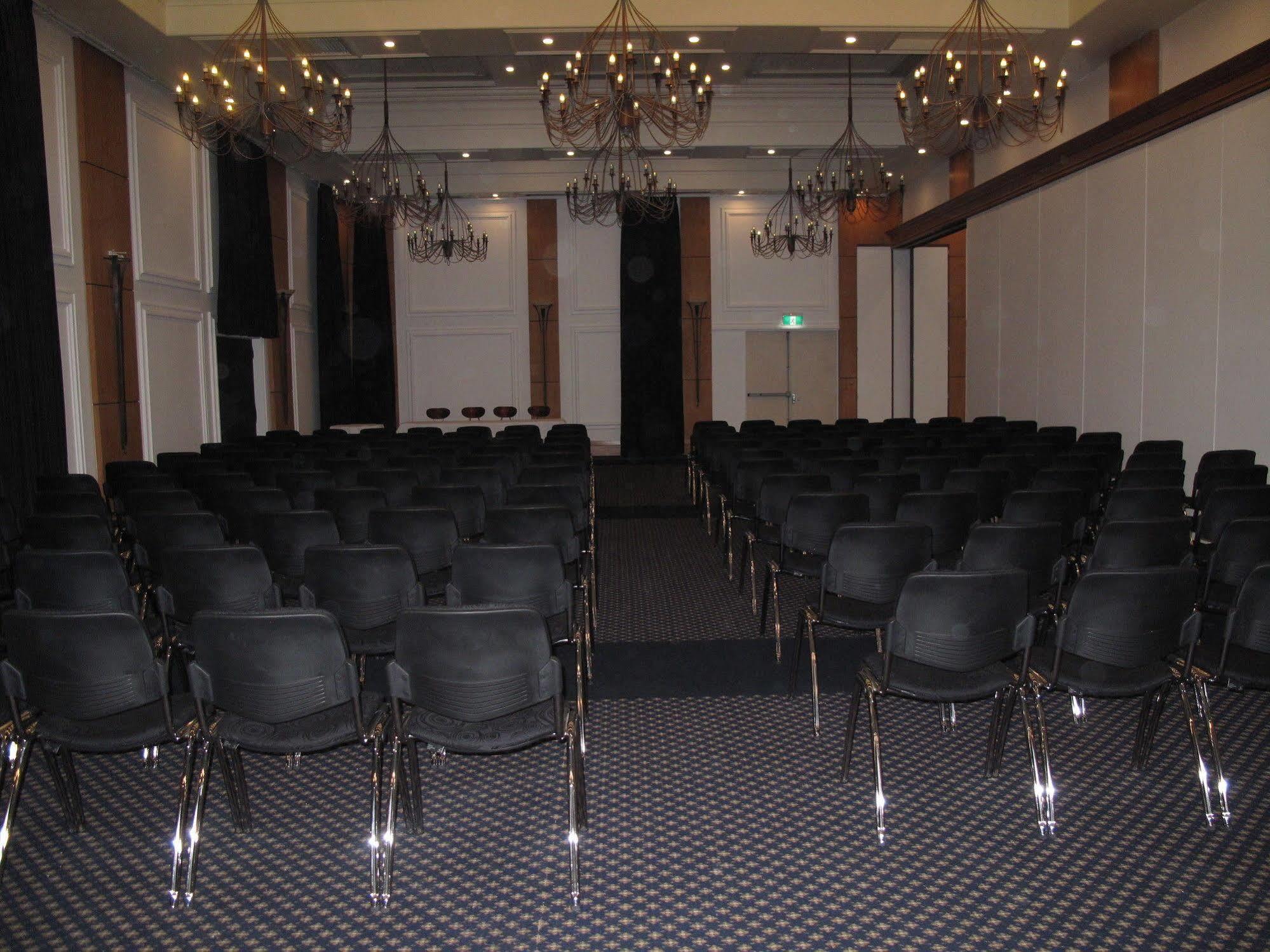 Plymouth International Hotel New Plymouth Exterior photo